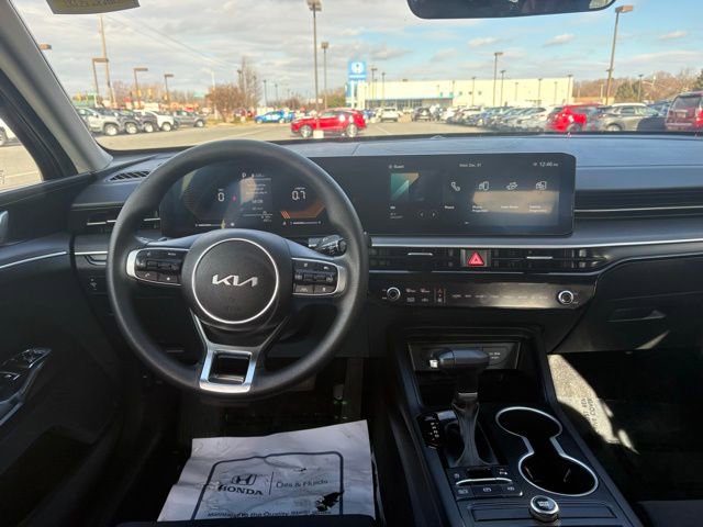 Used 2026 Kia K5 LXS image 12
