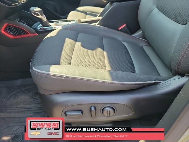 Used 2023 Chevrolet TrailBlazer RS w/ Convenience Package image 18