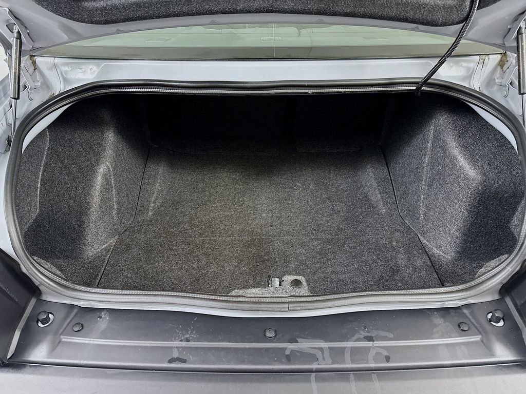 Used 2022 Dodge Challenger R/T w/ Blacktop Package image 20