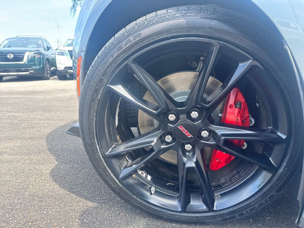 Used 2023 Chevrolet Camaro SS RWD image 27