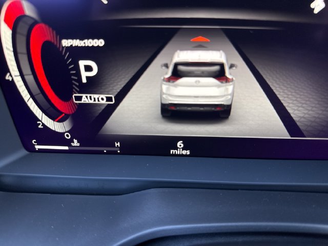New 2026 Nissan Rogue Platinum AWD/4WD image 19