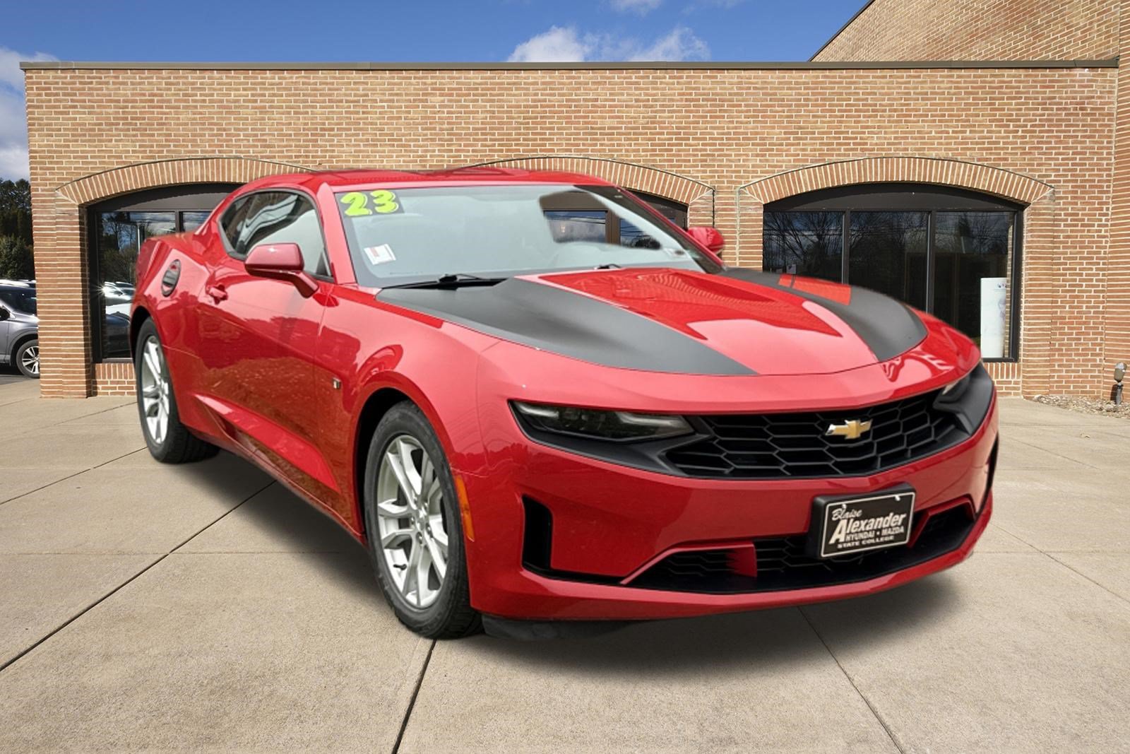 Used 2023 Chevrolet Camaro LS RWD image 28
