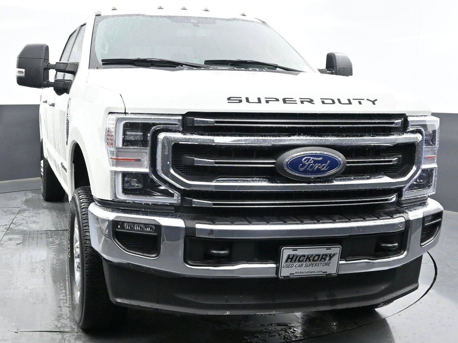 Used 2022 Ford F250 Platinum image 2