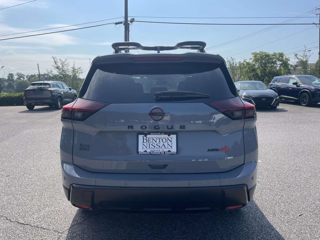 Used 2025 Nissan Rogue SV w/ Rock Creek Premium Package AWD/4WD image 4