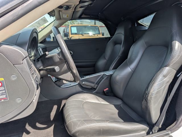 Used 2005 Chrysler Crossfire Limited RWD image 6