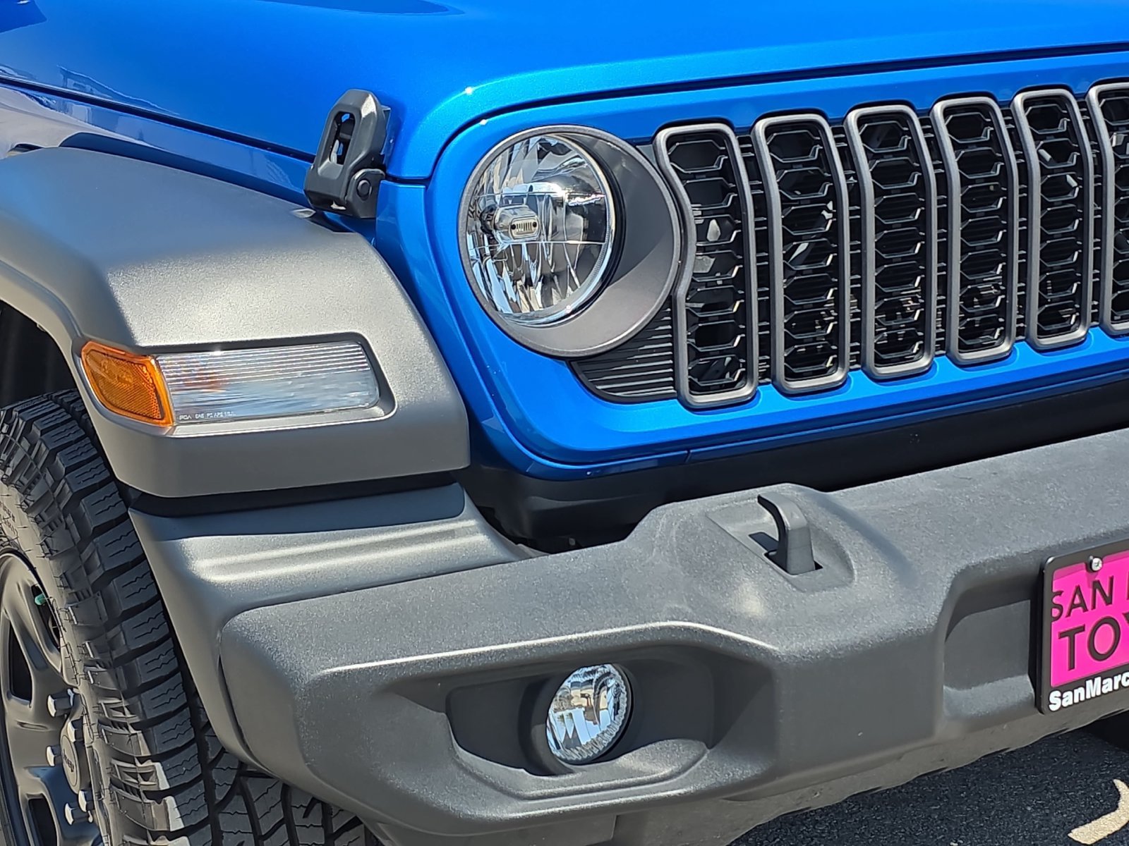 Used 2024 Jeep Wrangler Sport AWD/4WD image 26