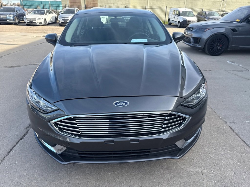 Used 2017 Ford Fusion SE image 13