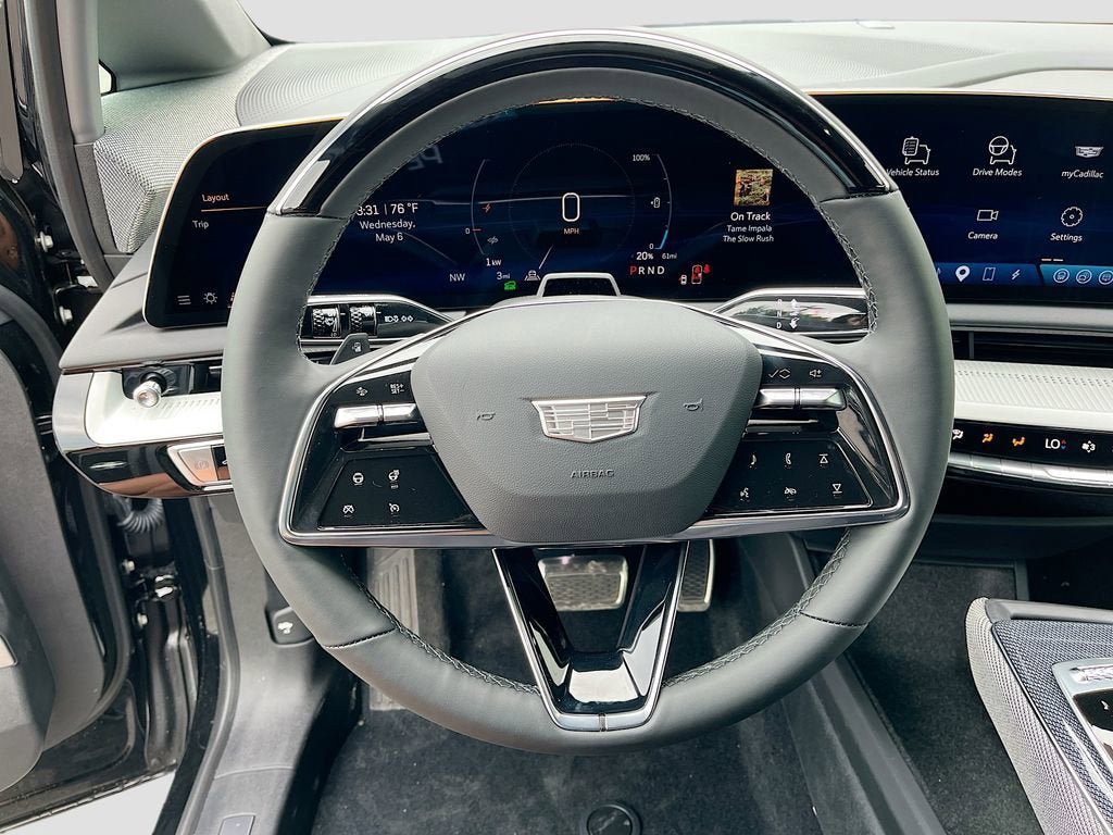 New 2026 Cadillac Optiq Sport 1 w/ LPO, Floor Liner Package AWD/4WD image 17