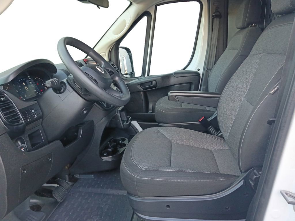 Used 2025 RAM ProMaster 2500 w/ U-Haul Equipment Group FWD image 19