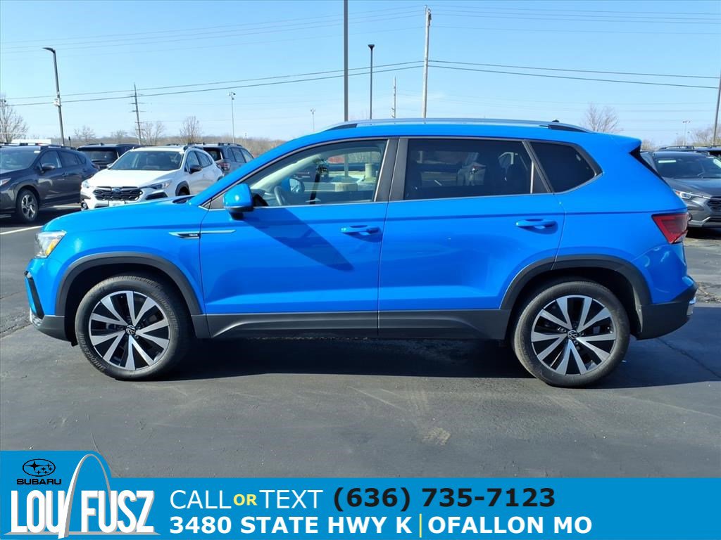 Used 2023 Volkswagen Taos SE image 4