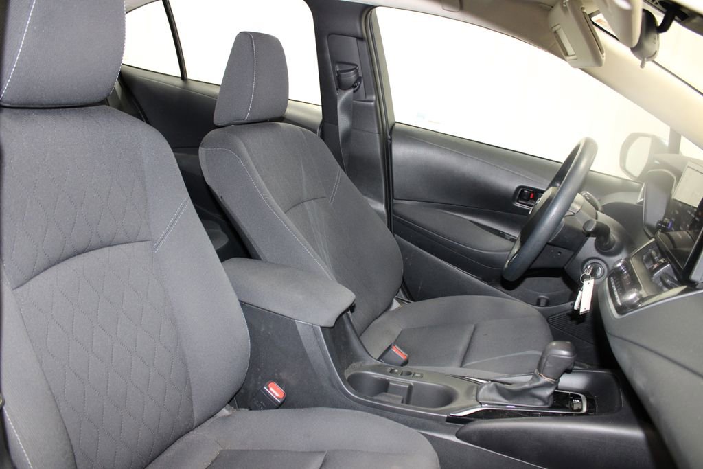 Used 2023 Toyota Corolla LE image 22