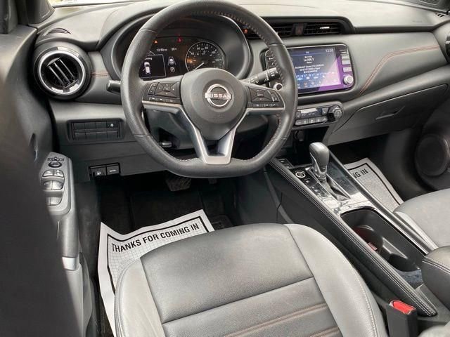 Used 2023 Nissan Kicks SR w/ SR Premium Package FWD image 26