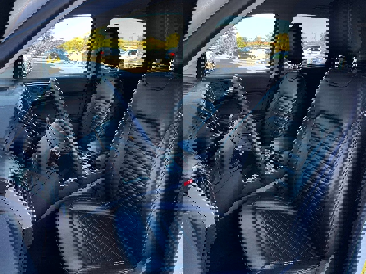 Used 2024 Ford Edge SEL image 10