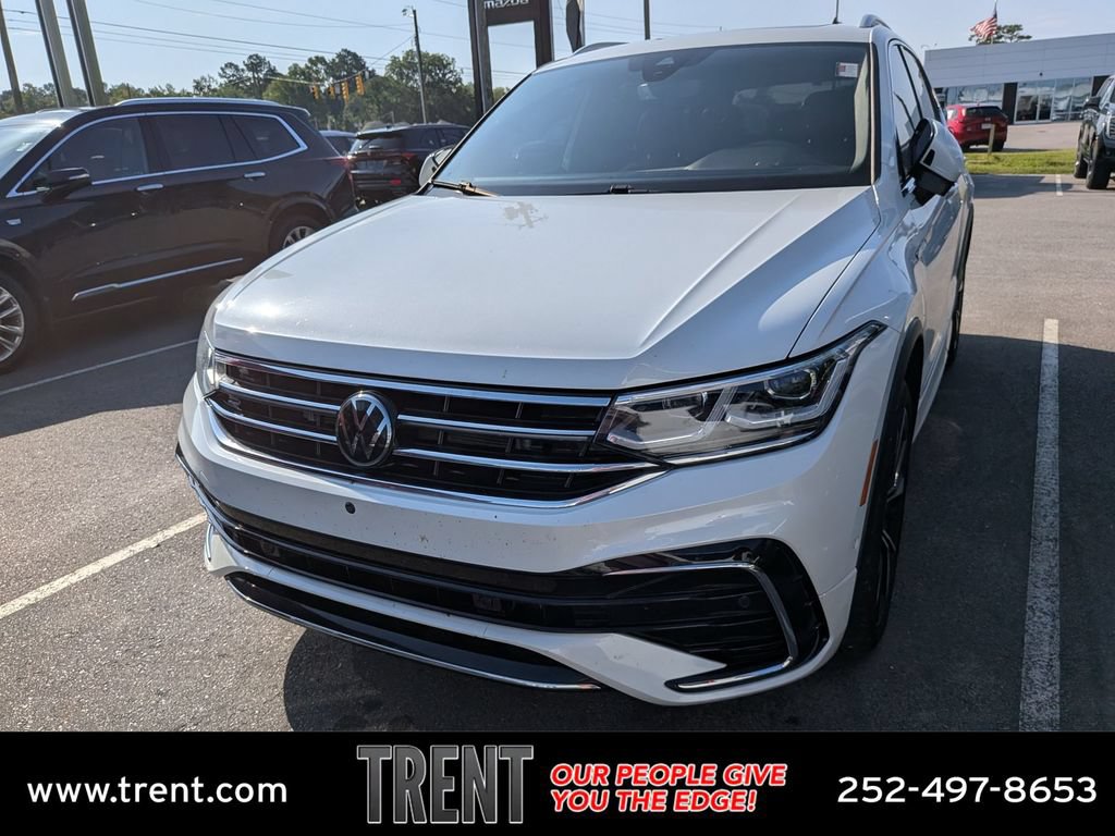 Used 2024 Volkswagen Tiguan SEL R-Line AWD/4WD image 1