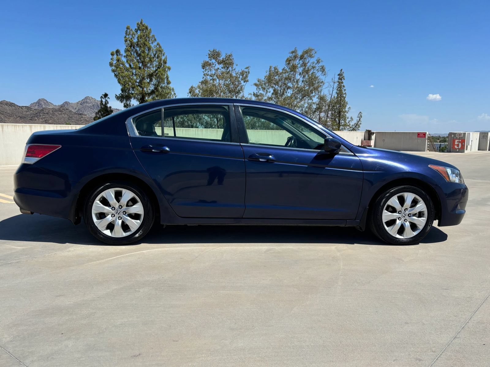Used 2008 Honda Accord EX-L image 5