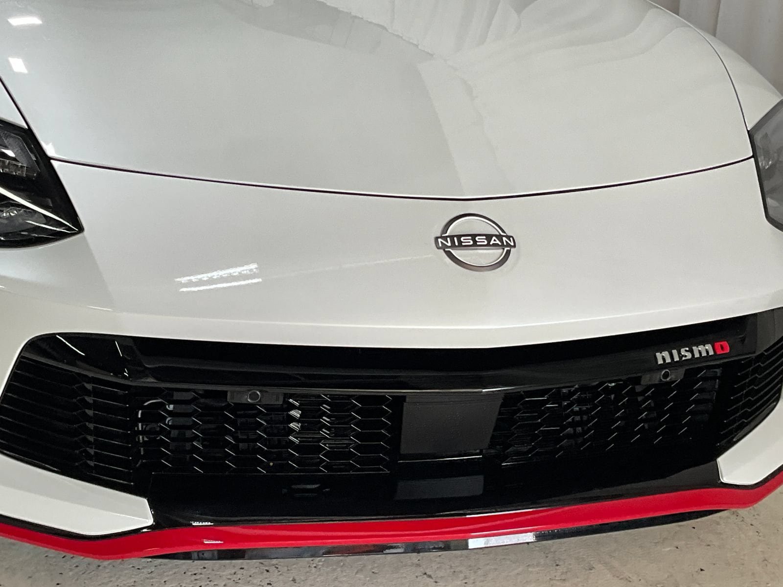Used 2024 Nissan Z NISMO w/ Floor Mat Package RWD image 29