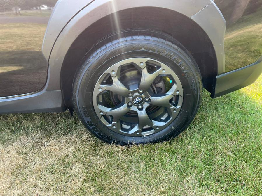 Used 2021 Subaru Crosstrek 2.5i Sport w/ Moonroof Package image 29