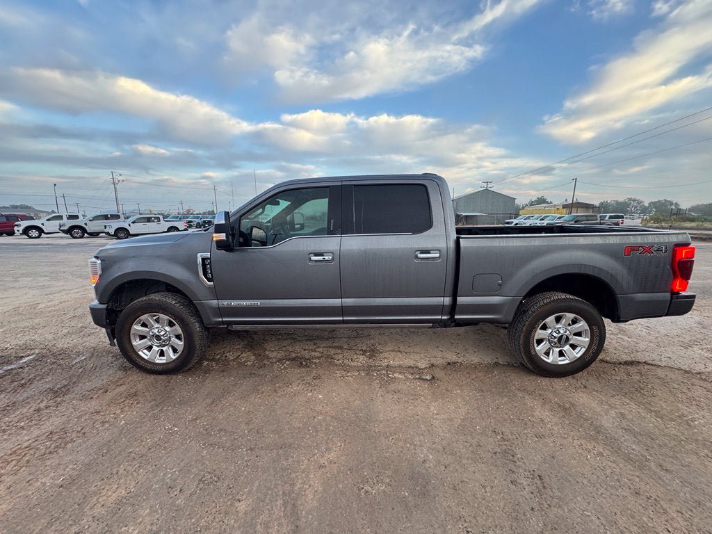 Used 2021 Ford F250 Platinum AWD/4WD image 2