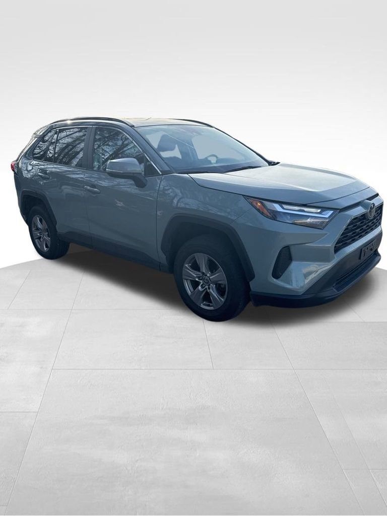 Used 2023 Toyota RAV4 XLE image 8
