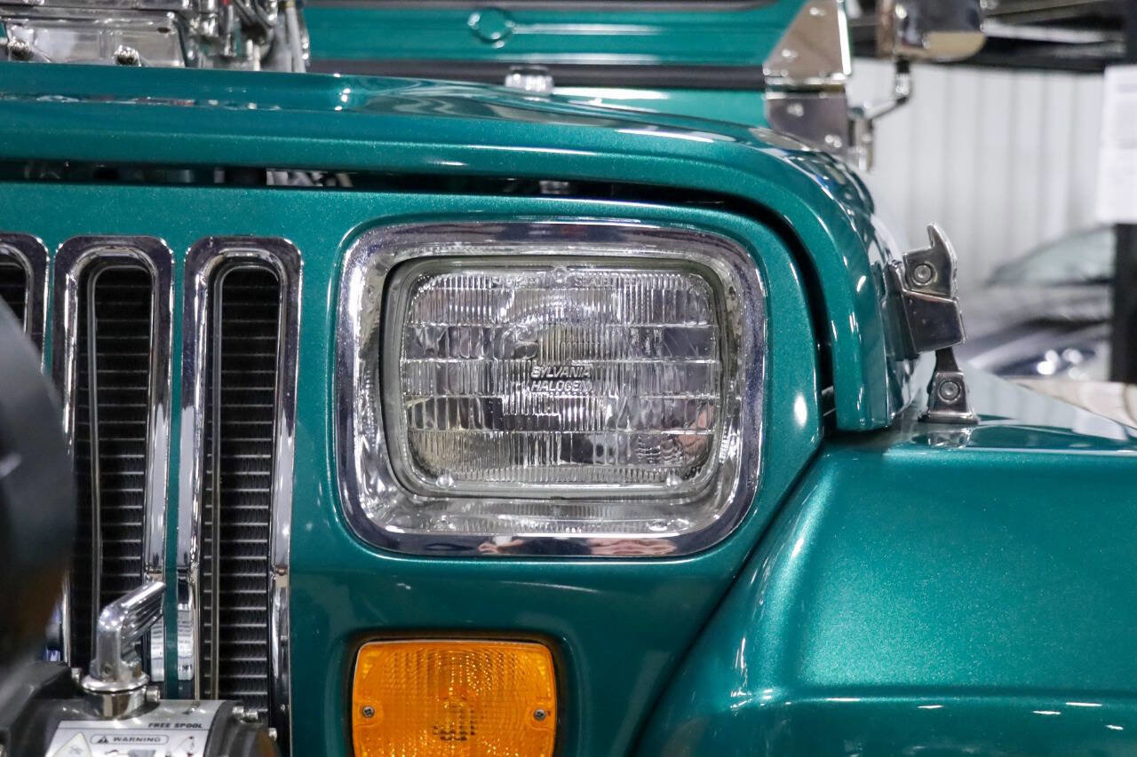 Used 1995 Jeep Wrangler Rio Grande image 27