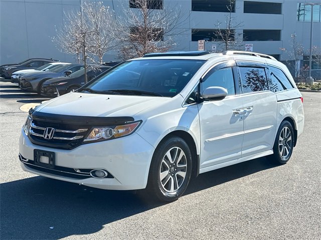 Used 2016 Honda Odyssey Touring image 2