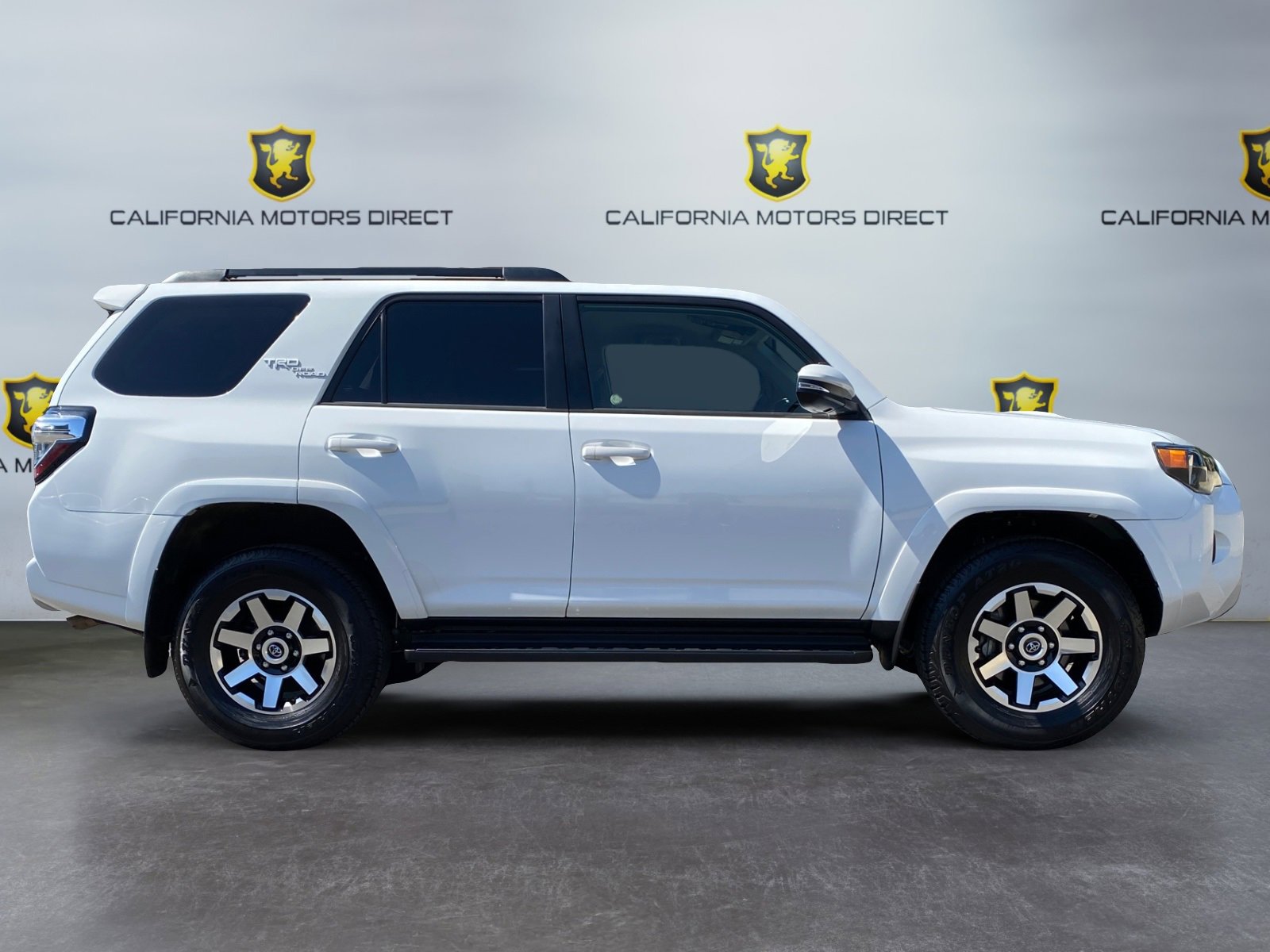 Used 2024 Toyota 4Runner TRD Off-Road Premium image 4