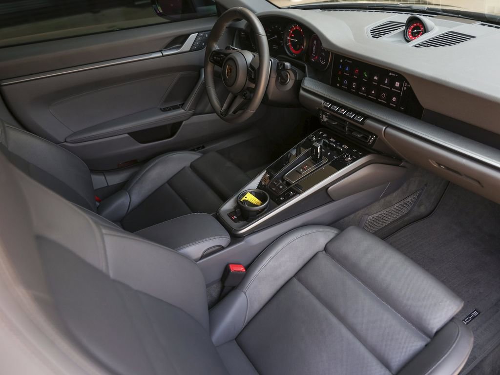 Certified 2024 Porsche 911 Carrera 4S AWD/4WD image 33