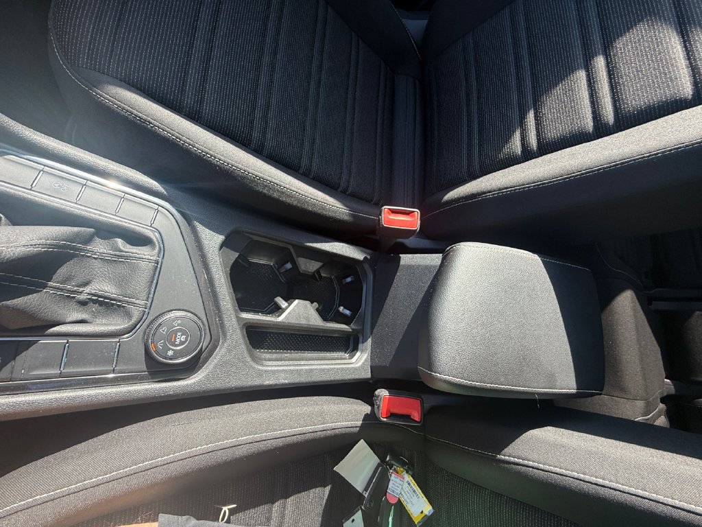 Used 2024 Volkswagen Tiguan S AWD/4WD image 32