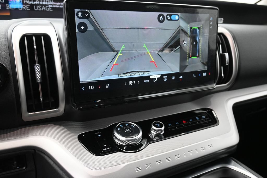 New 2026 Ford Expedition Active RWD image 32