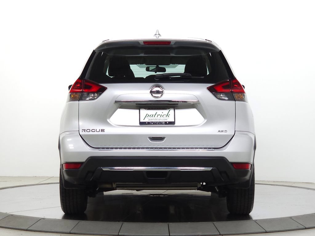 Used 2018 Nissan Rogue S AWD/4WD image 6