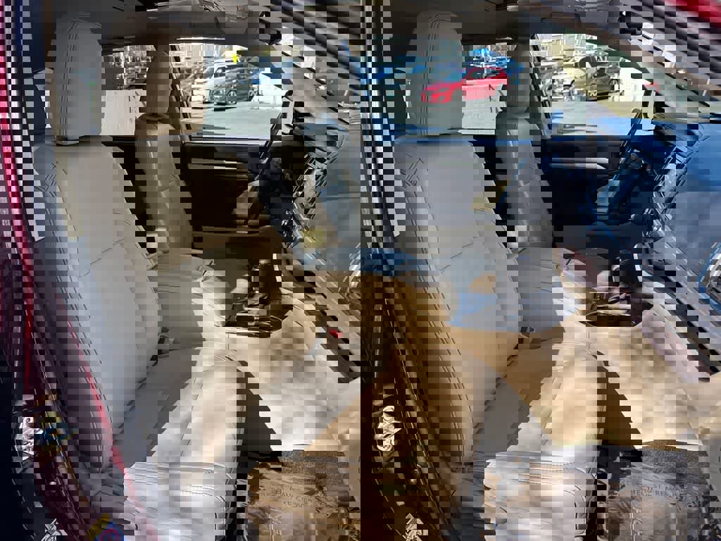 Used 2016 Toyota Highlander XLE image 15