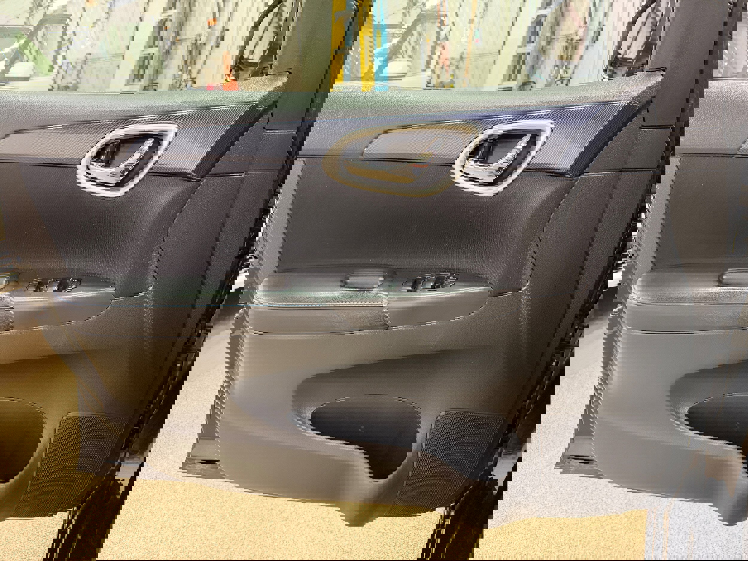 Used 2019 Nissan Sentra SR image 11