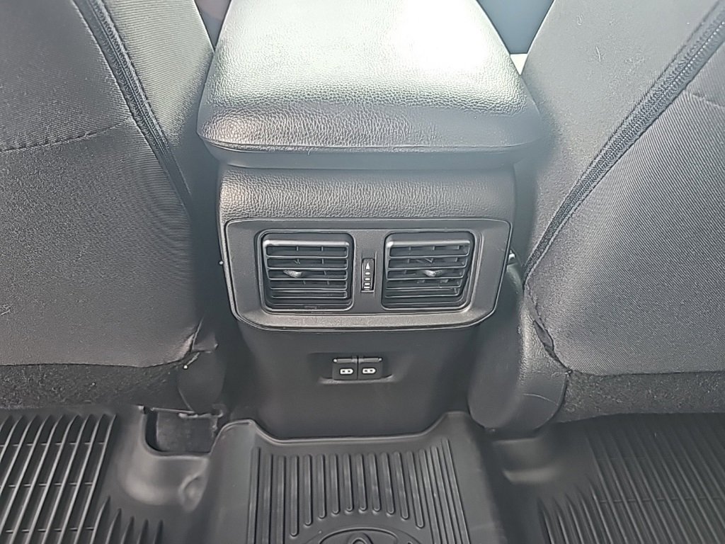 Used 2024 Toyota RAV4 XLE w/ Convenience Package image 16