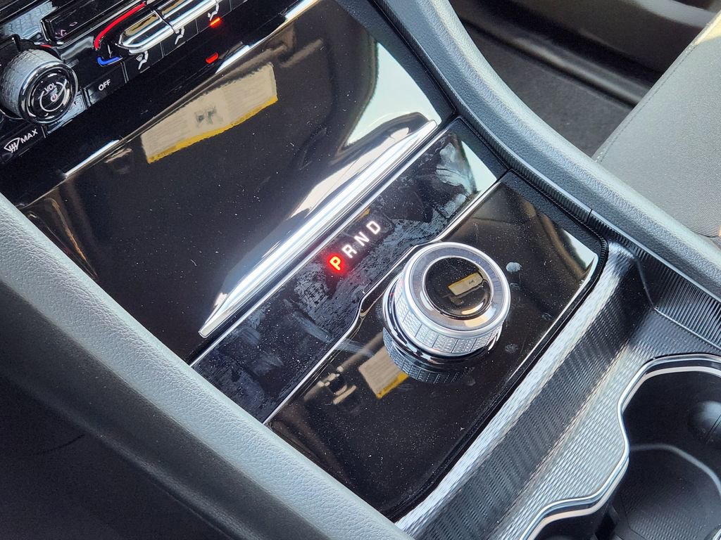 New 2026 Jeep Grand Cherokee Laredo RWD image 15