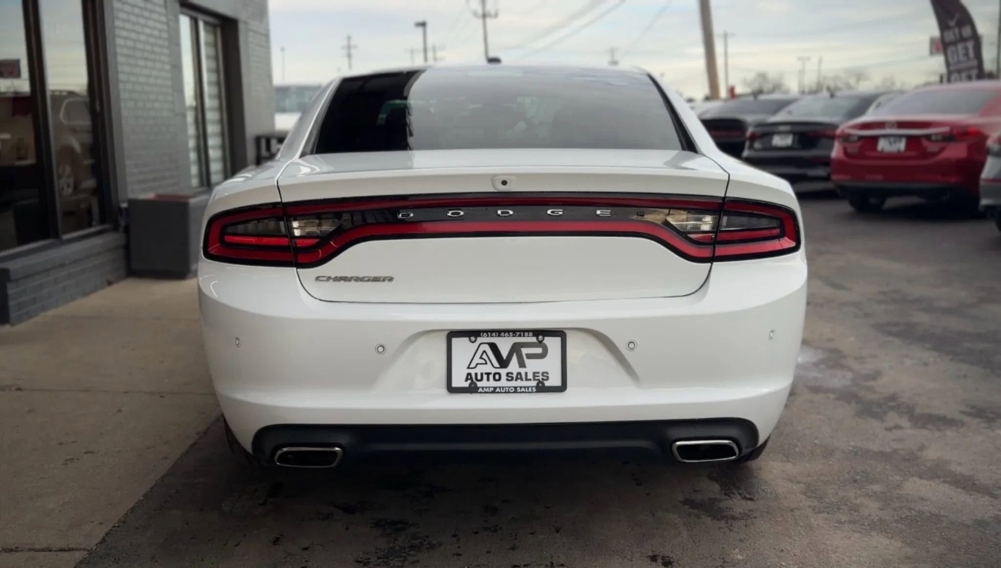 Used 2020 Dodge Charger SXT image 4
