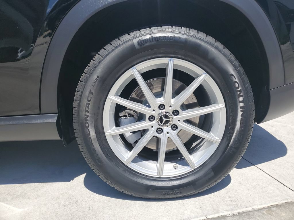 Used 2025 Mercedes-Benz GLE 450e 4MATIC image 6