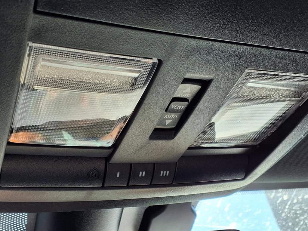 Used 2023 Dodge Challenger R/T w/ Cold Weather Group image 14