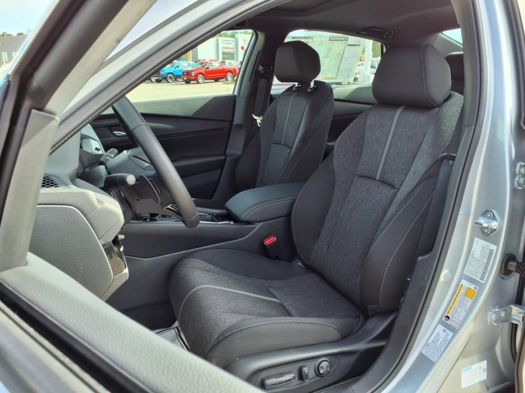 New 2025 Honda Accord Sport image 22