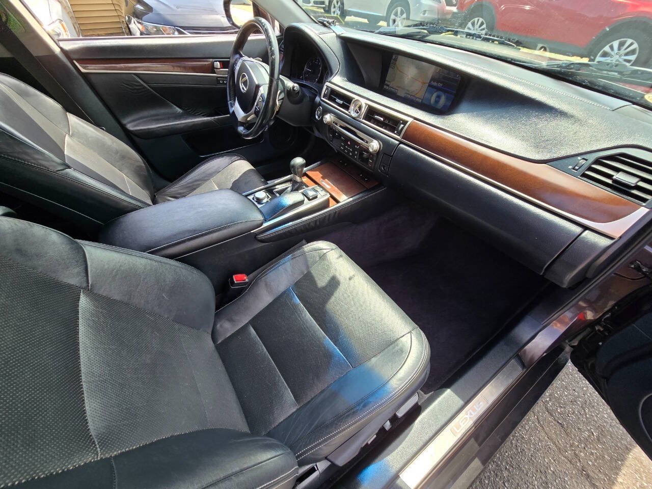 Used 2013 Lexus GS 350 AWD w/ Premium Pkg image 29