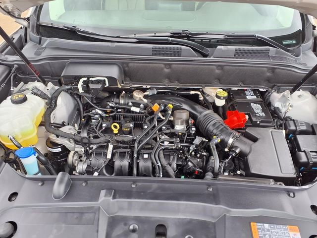 Used 2023 Lincoln Nautilus Reserve image 3