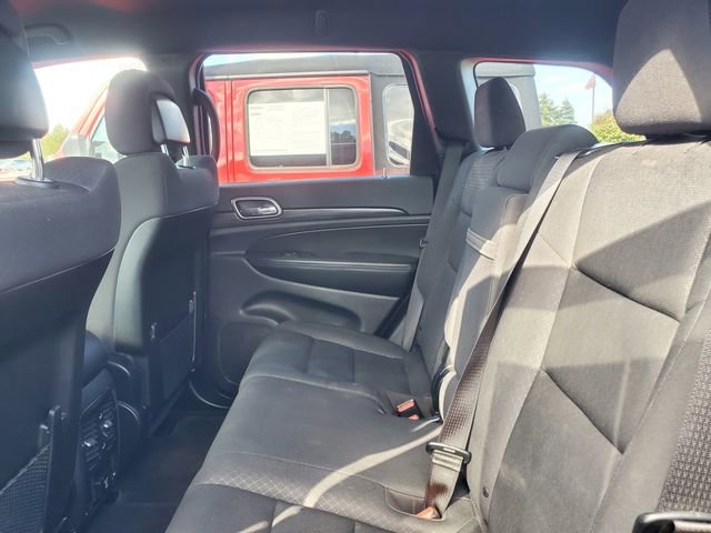 Used 2019 Jeep Grand Cherokee Laredo image 33