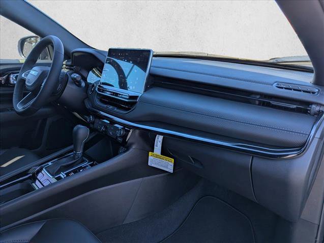 New 2026 Jeep Compass Latitude image 26