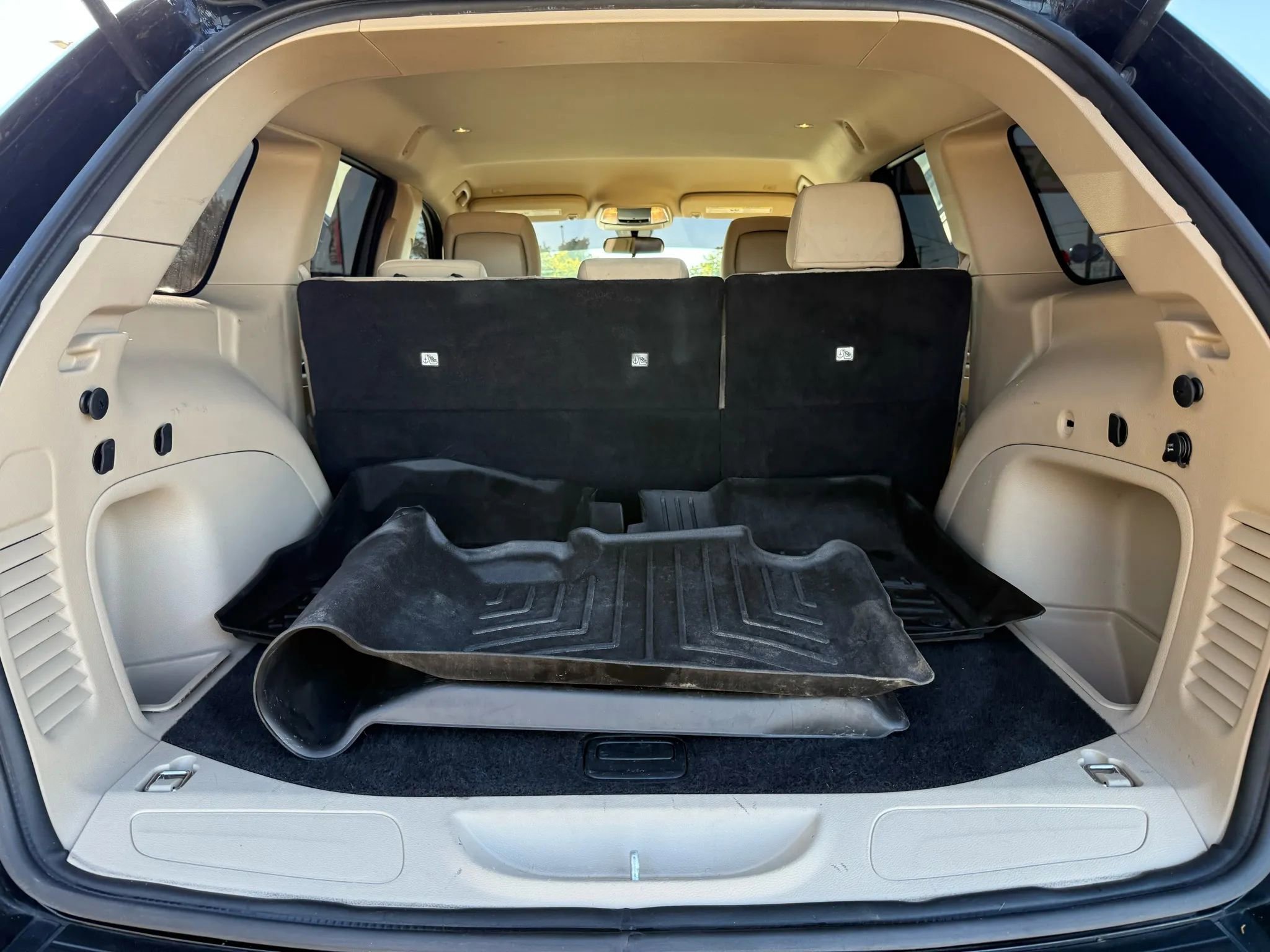 Used 2021 Jeep Grand Cherokee Laredo image 14