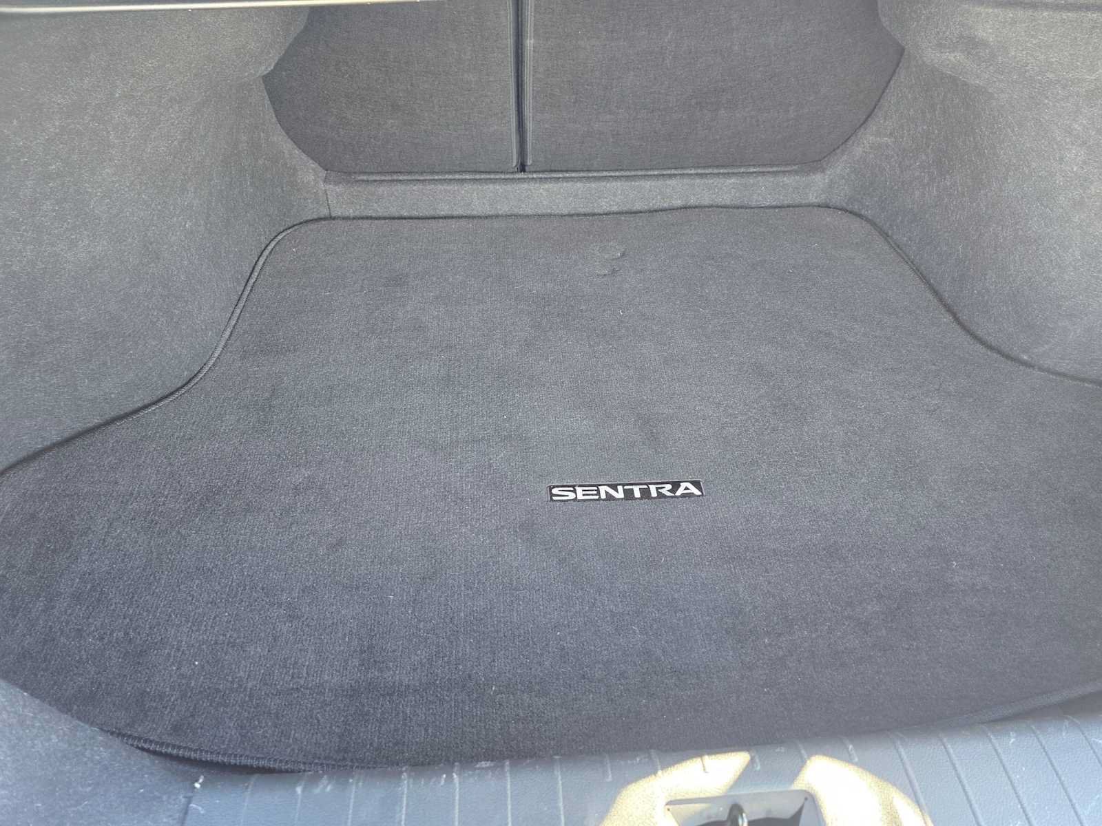 Used 2025 Nissan Sentra S FWD image 15