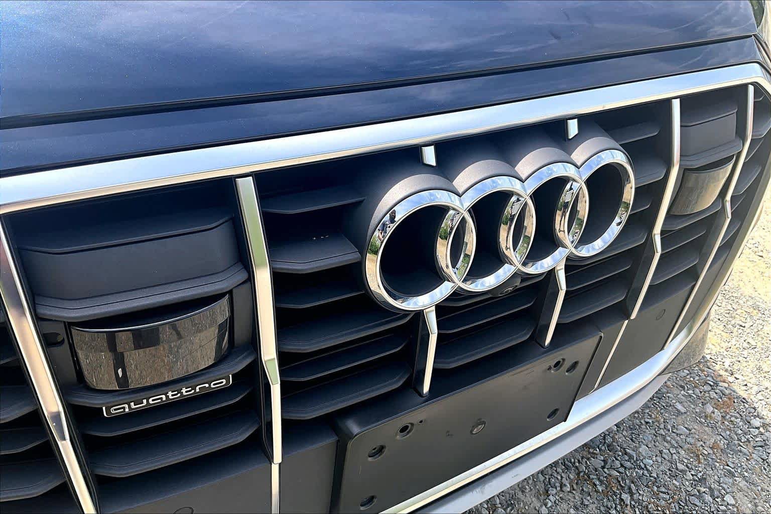 Used 2023 Audi Q7 3.0T Premium Plus w/ Premium Plus Package AWD/4WD image 30