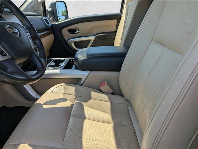 Used 2017 Nissan Titan SL w/ Chrome Package AWD/4WD image 22