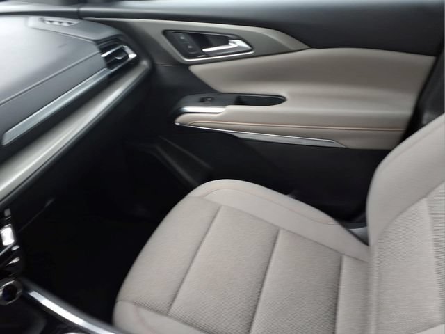 Used 2026 Chevrolet Traverse LT w/ Driver Confidence Package FWD image 24
