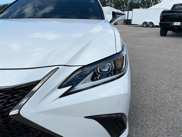 Used 2024 Lexus ES 350 F Sport image 9