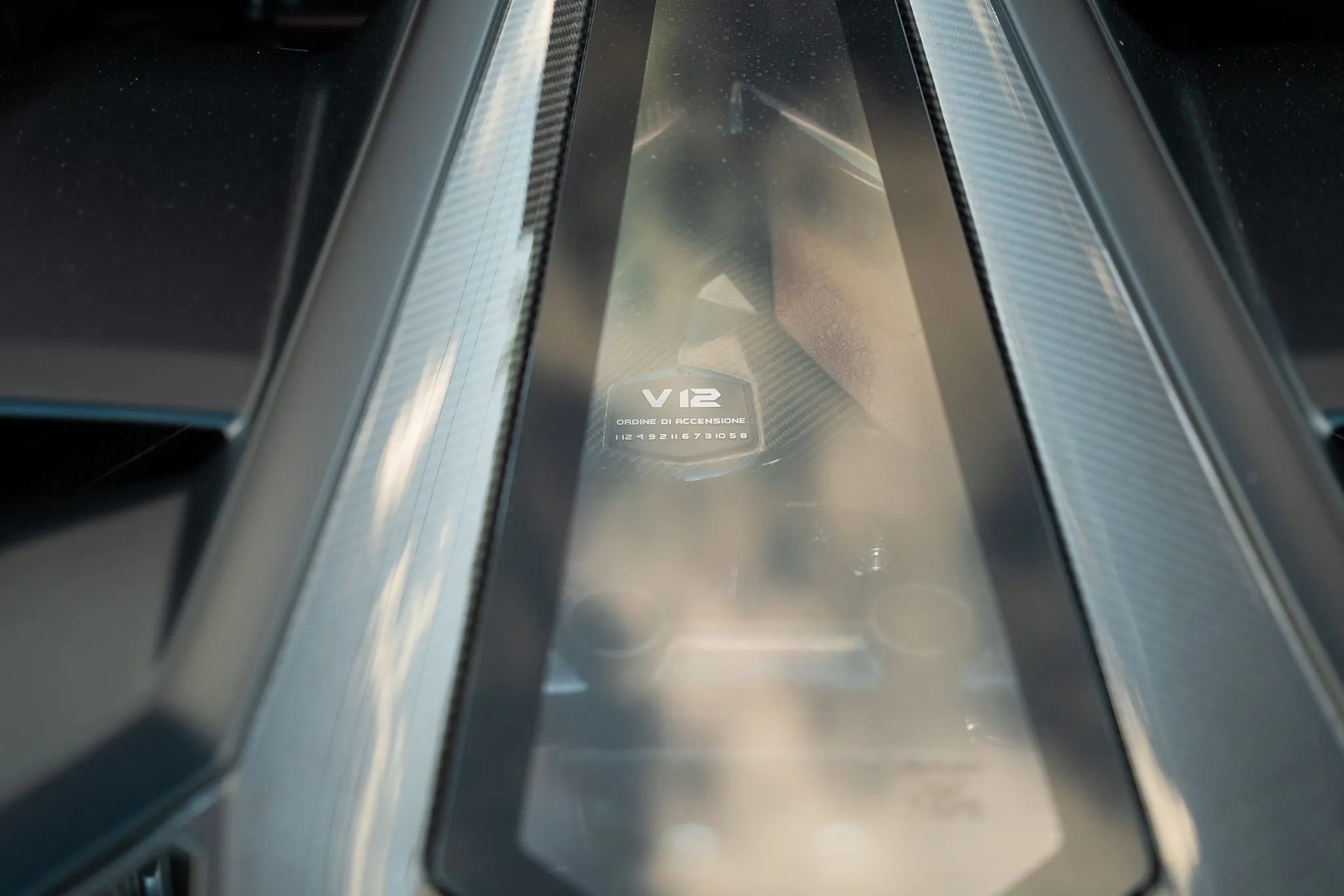 Used 2019 Lamborghini Aventador SVJ AWD/4WD image 29