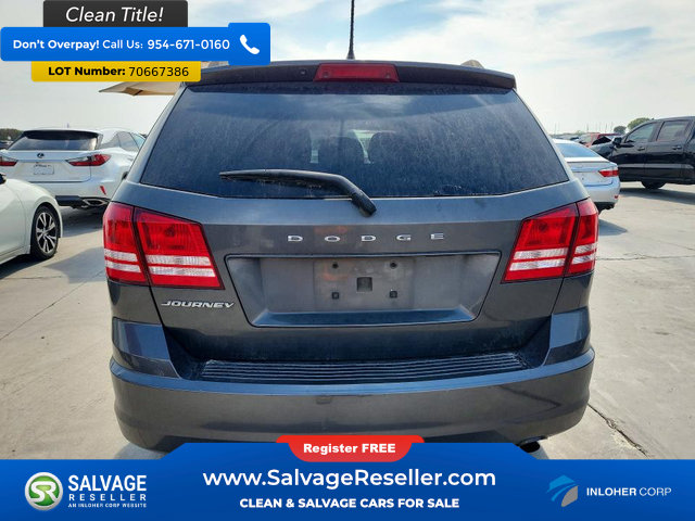 Used 2018 Dodge Journey SE w/ Connectivity Group FWD image 8